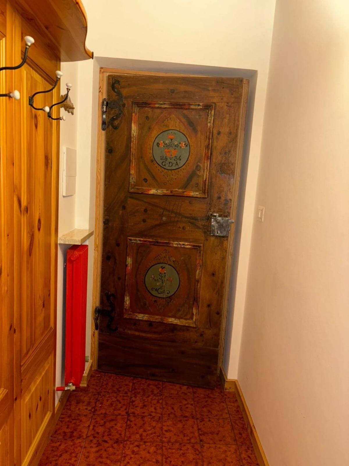 Maso Pinterato Apartment Cavalese Bagian luar foto